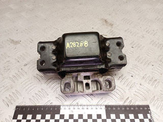 подушка крепления двигателя Volkswagen Passat B6 2010, 1.4 л., CDGA, бензин, АКПП, универсал, 1K0199555AC