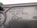 Крепление бампера переднего Volkswagen Golf 4 поколение 2004, 1J0807183A - фото №3