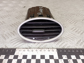 дефлектор обдува салона Ford Focus 2 поколение 2007, 4M51A014L21AD, 4M51A014L21BC, 6N41A014L21CAW