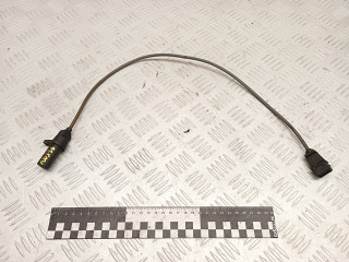 датчик коленвала Fiat Punto 1 поколение 1998, 1.2 л., бензин, МКПП, хетчбэк 3 дв., 46774532, 0261210114, 0261210124, SS10941, 550064, 90053, 79005, 46786042, 55187333, 55189517, 55216915, 7763079, 7777960, 7787256, 7798691, 6PU009146-121, 87083, 111040211103, 510040101003, CWM023, CSE008, 7701402250, 18805, 254018, V24720011