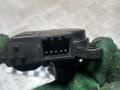 моторчик заслонки печки Kia Sorento 2 поколение 2010, 2.2 л., дизель, МКПП, полный привод, правый руль, H400730820 - фото №4