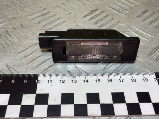 подсветка номера Peugeot 308 T7 2010, 1.6 л., 9HV (DV6ATED4), дизель, МКПП, 03820900