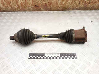 полуось передняя левая (приводной вал, ШРУС) Volkswagen Passat B6 2009, 2.0 л., дизель, МКПП, универсал, 3C0407271T
