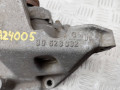 кронштейн компрессора кондиционера Opel Vectra B 1998, 1.6 л., бензин, 90528682 - фото №4