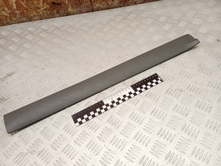 накладка на порог внутренняя Toyota RAV4 2 поколение (XA20) 2003, 2.0 л., 1CD-FTV, дизель, МКПП, внедорожник 5 дв., 6791442060