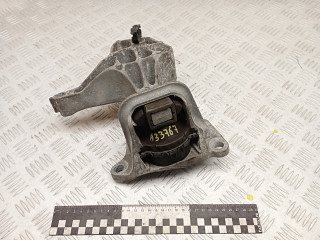 подушка крепления двигателя Renault Megane 3 поколение 2010, 1.5 л., K9K 724, дизель, МКПП, хетчбэк 3 дв., правый руль, 112100019R