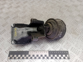 подушка крепления двигателя Mercedes-Benz E-Класс W210/S210 [рестайлинг] 2001, 2.7 л., дизель, 6112231004
