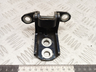 петля двери Nissan Qashqai 1 поколение 2008, 1.5 л., K9K 282, дизель, МКПП, правый руль, 824212F030