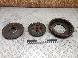 комплект сцепления Volkswagen Golf 2 поколение 1989, 1.6 л., дизель, 067141025, 068141036J, 067105273B