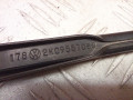 щеткодержатель задний Volkswagen Caddy 3 поколение 2008, 1.9 л., BLS, дизель, АКПП, 2K0955708B - фото №5
