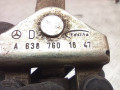 ролик двери сдвижной Mercedes-Benz Vito W638 2001, 2.2 л., OM 611.980, дизель, МКПП, микроавтобус, A6387601847 - фото №4