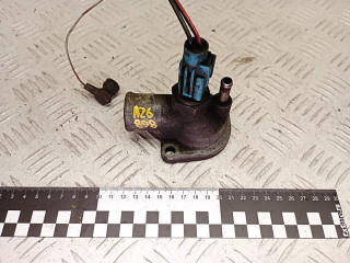 фланец (тройник) системы охлаждения Ford Fiesta 4 поколение 1996, 1.3 л., бензин, 97BM8592AA