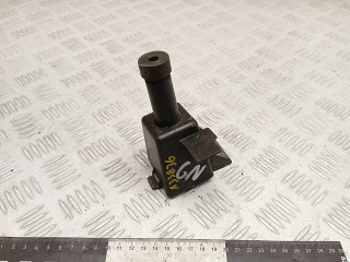 отбойник капота Citroen C4 Picasso 1 поколение 2009, 1.6 л., 9HZ (DV6TED4), дизель, АКПП, правый руль, 965549478C