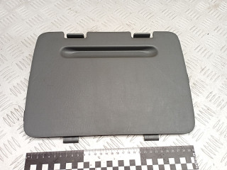пластик Toyota RAV4 2 поколение (XA20) 2003, 2.0 л., 1CD-FTV, дизель, МКПП, внедорожник 5 дв., 6474342010