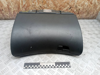 бардачок Volvo S60 1 поколение 2004, 2.4 л., дизель, АКПП, седан, 8650374