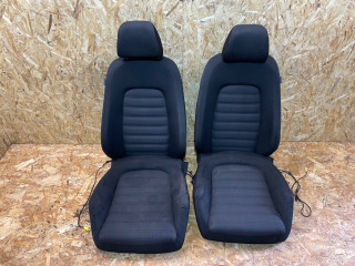 салон (комплект сидений) Volkswagen Passat B6 2009, 2.0 л., дизель, МКПП, универсал