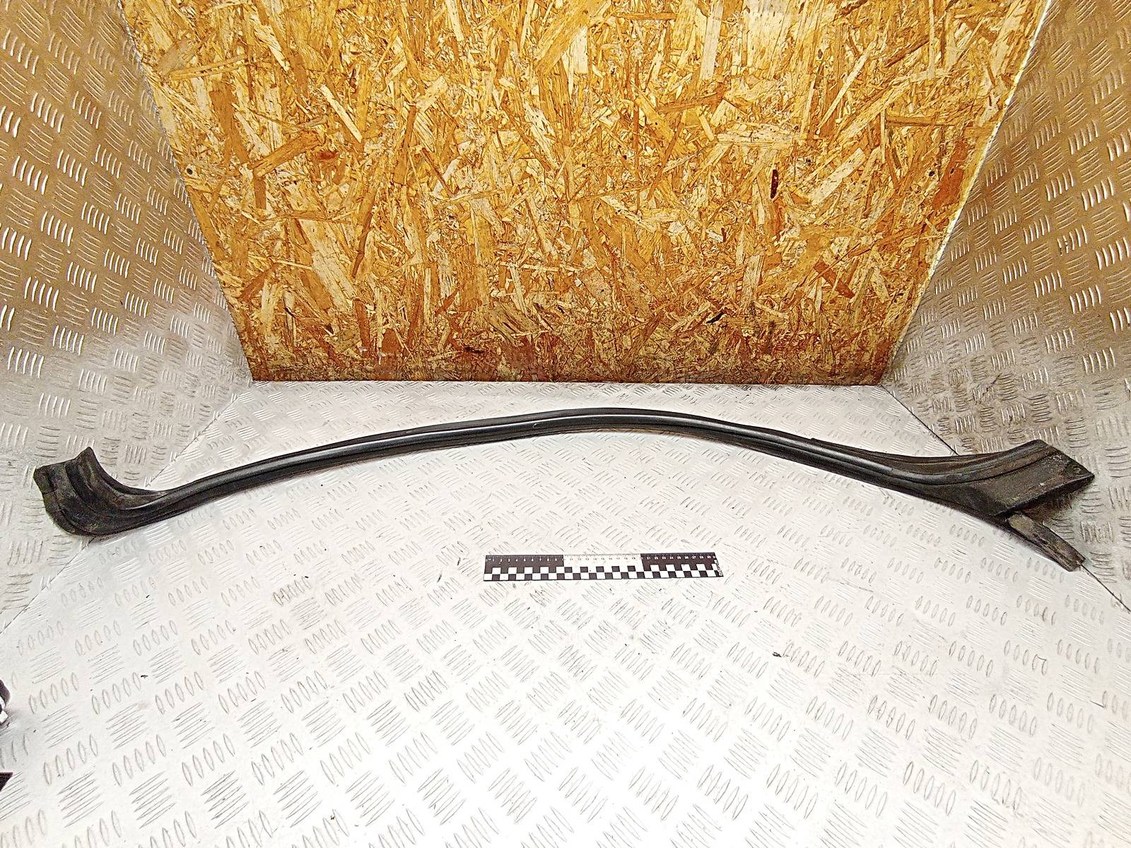 Уплотнитель Fiat Punto 1 (176) купить в Беларуси