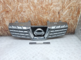 решетка радиатора Nissan Qashqai 1 поколение 2008, 1.5 л., K9K 282, дизель, МКПП, правый руль, 62310JD00B, 62310JD000