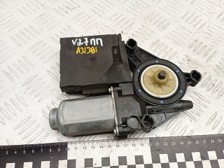 моторчик стеклоподъемника передний правый Volkswagen Caddy 3 поколение 2008, 1.9 л., BLS, дизель, АКПП, 1K0959792J, 1T0959702D, 402029C