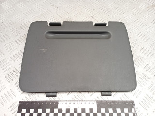 пластик Toyota RAV4 2 поколение (XA20) 2003, 2.0 л., 1CD-FTV, дизель, МКПП, внедорожник 5 дв., 6474342010