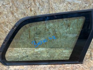 стекло кузовное боковое правое Volvo XC90 1 поколение 2005, 2.4 л., D 5244 T, дизель, МКПП, внедорожник 5 дв., полный привод, правый руль, E143R001604