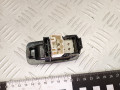 кнопка стеклоподъемника двери задней левой Toyota RAV4 2 поколение (XA20) [рестайлинг] 2005, 2.0 л., 1CD-FTV, дизель, МКПП, внедорожник 5 дв. - фото №4