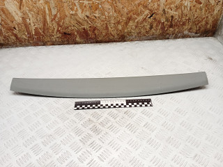 обшивка крышки багажника Kia Sorento 2 поколение 2010, 2.2 л., дизель, МКПП, полный привод, правый руль, 817602P000
