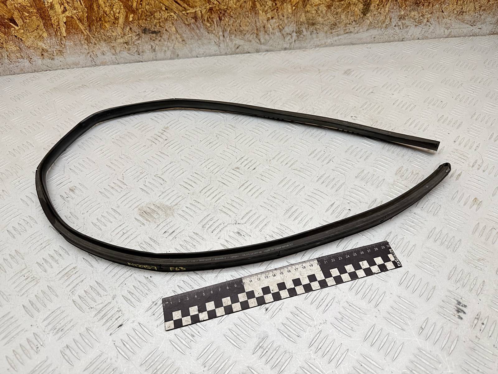 Уплотнитель Opel Insignia 1 купить в Беларуси