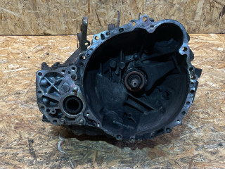 КПП механическая (МКПП) Toyota RAV4 2 поколение (XA20) 2003, 2.0 л., 1CD-FTV, дизель, МКПП, внедорожник 5 дв., 3030042120