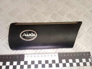 молдинг крыла Audi 100 С3 [рестайлинг] 1990, 2.2 л., бензин, 447853972