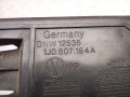 Крепление бампера переднего Volkswagen Golf 4 поколение 2002, 1J0807184A - фото №3