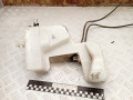 бачок омывателя Peugeot 308 T7 2010, 2.0 л., RHR (DW10BTED4), дизель, МКПП, универсал, 9632984980, 9681207880, 9684297480, 9681170980, 9641553880, 9643447980, 9645163380, 9684522380 - фото №5