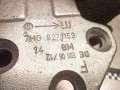 петля двери Volkswagen Transporter T5 2007, 2.5 л., дизель, 7H0827153 - фото №3