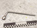 ключ колесный (балонный) Mercedes-Benz B-Класс W245 2006, 1.5 л., M 266.920, бензин, правый руль, A2215810001 - фото №3