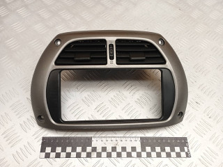 рамка под магнитолу Toyota RAV4 2 поколение (XA20) 2003, 2.0 л., 1CD-FTV, дизель, МКПП, внедорожник 5 дв., 4556432030, 4556442030, 5541042090, 5542142090, 55421190H1, 5541042080, 55421190H0, 554214208