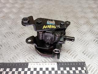 насос гидроусилителя руля Nissan Primera P10 1996, 2.0 л., дизель, 4911074N00