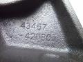 кронштейн полуоси Toyota RAV4 3 поколение (XA30) 2008, 2.2 л., D-4D, 2AD-FTV, дизель, МКПП, внедорожник 5 дв., 4345742080 - фото №4