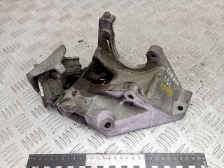 кронштейн генератора Renault Scenic 1 поколение 1998, 1.6 л., бензин, 7700271173