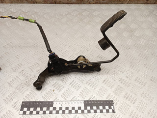 педаль Toyota RAV4 2 поколение (XA20) 2003, 2.0 л., 1CD-FTV, дизель, МКПП, внедорожник 5 дв., 8928133010, A7801042020, 7801042020