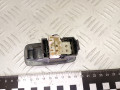 кнопка стеклоподъемника двери задней левой Toyota RAV4 2 поколение (XA20) 2003, 2.0 л., 1CD-FTV, дизель, МКПП, внедорожник 5 дв. - фото №4