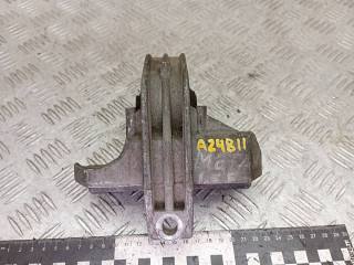 подушка крепления двигателя Renault Scenic 1 поколение 1998, 1.6 л., бензин, 7700804163, 7700413088