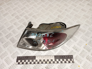 фонарь задний правый Mazda 6 GG 2003, 2.0 л., бензин, МКПП, правый руль, 22061971