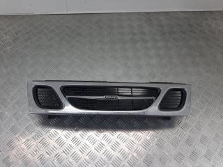 решетка радиатора Saab 9-5 1 поколение 2001