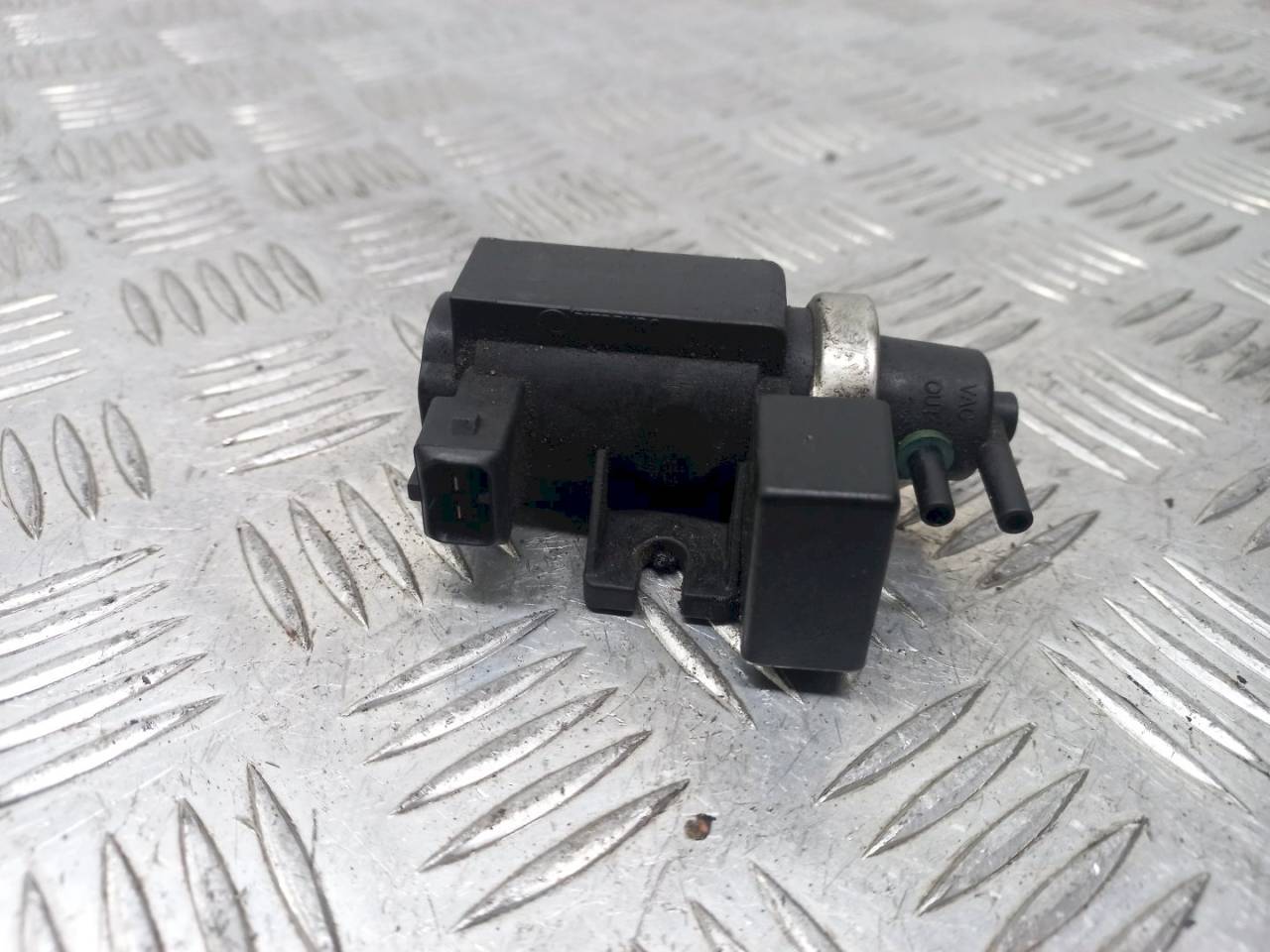 клапан управления турбиной (актуатор) BMW 3 серия E46 2001, 2.0 л., D, 7.22796.00 - фото №1