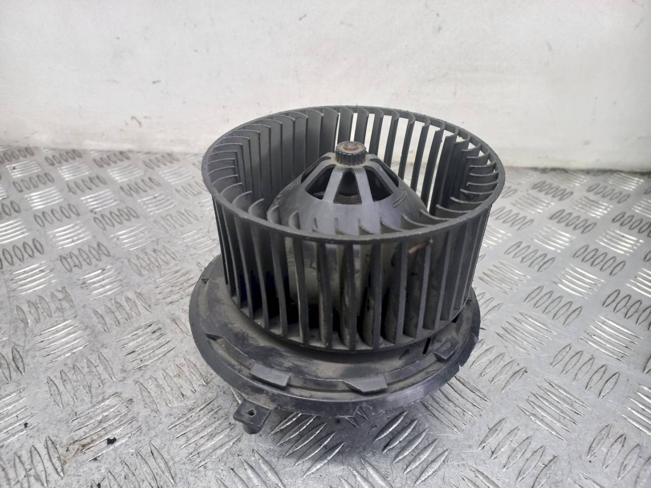 моторчик печки Alfa Romeo 156 1 поколение 2003 - фото №1