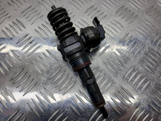 форсунка Volkswagen Sharan 1 поколение [2-й рестайлинг] 2006, 1.9 л., TDi, 038130073Q