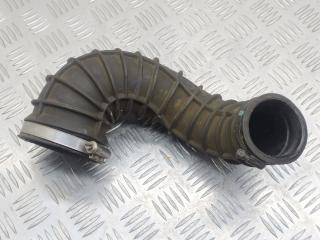 патрубок воздушного фильтра Volvo XC70 2 поколение 2003, 2.4 л., TD, 8634143