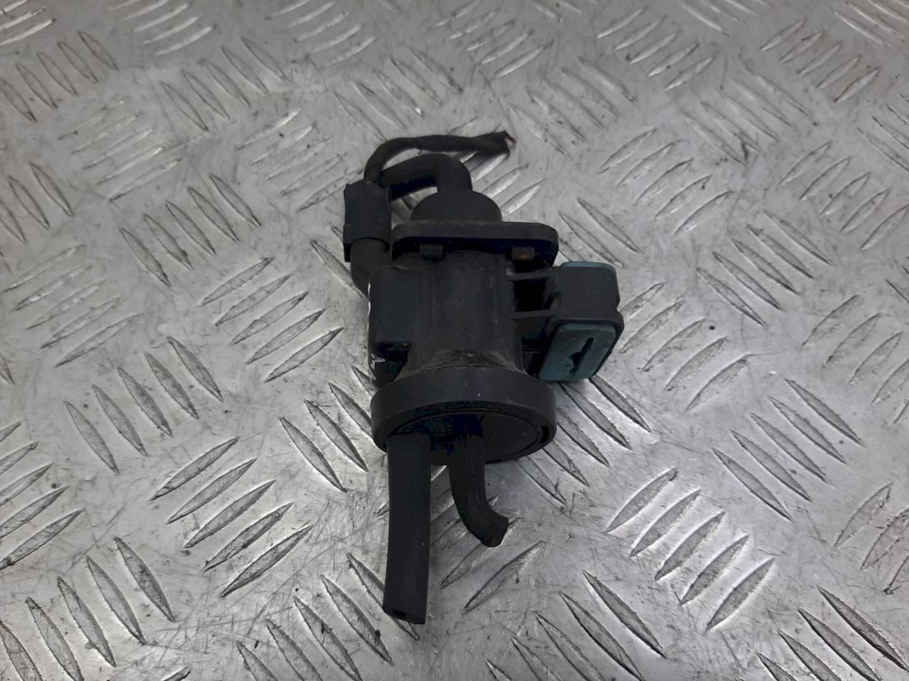 клапан управления турбиной (актуатор) Mercedes-Benz C-Класс W203/S203/CL203 2003, 2.2 л., CDi, дизель, - - фото №1