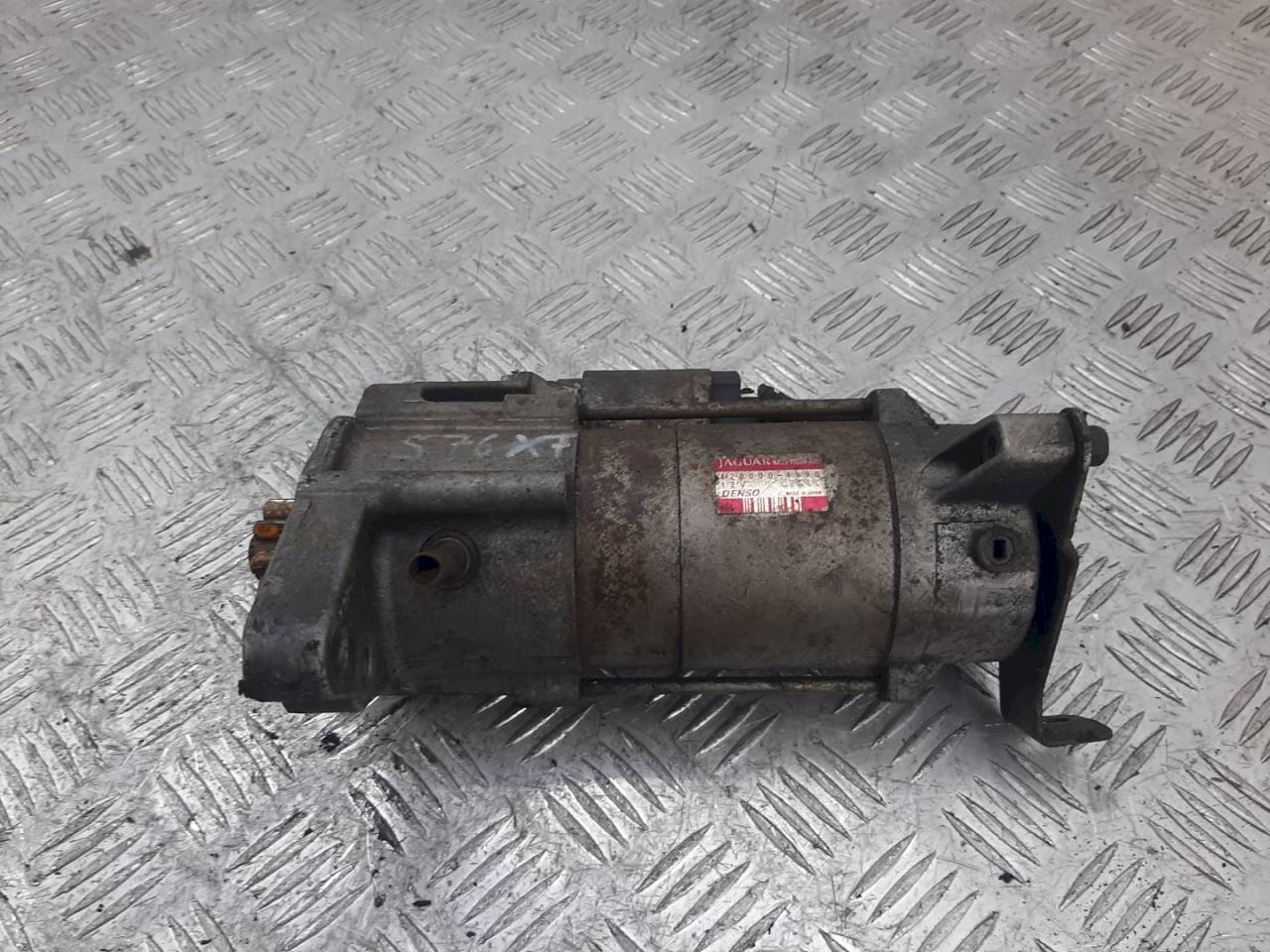 стартер Jaguar XF X250 2008, 2.7 л., TD, 428000-4890 - фото №1