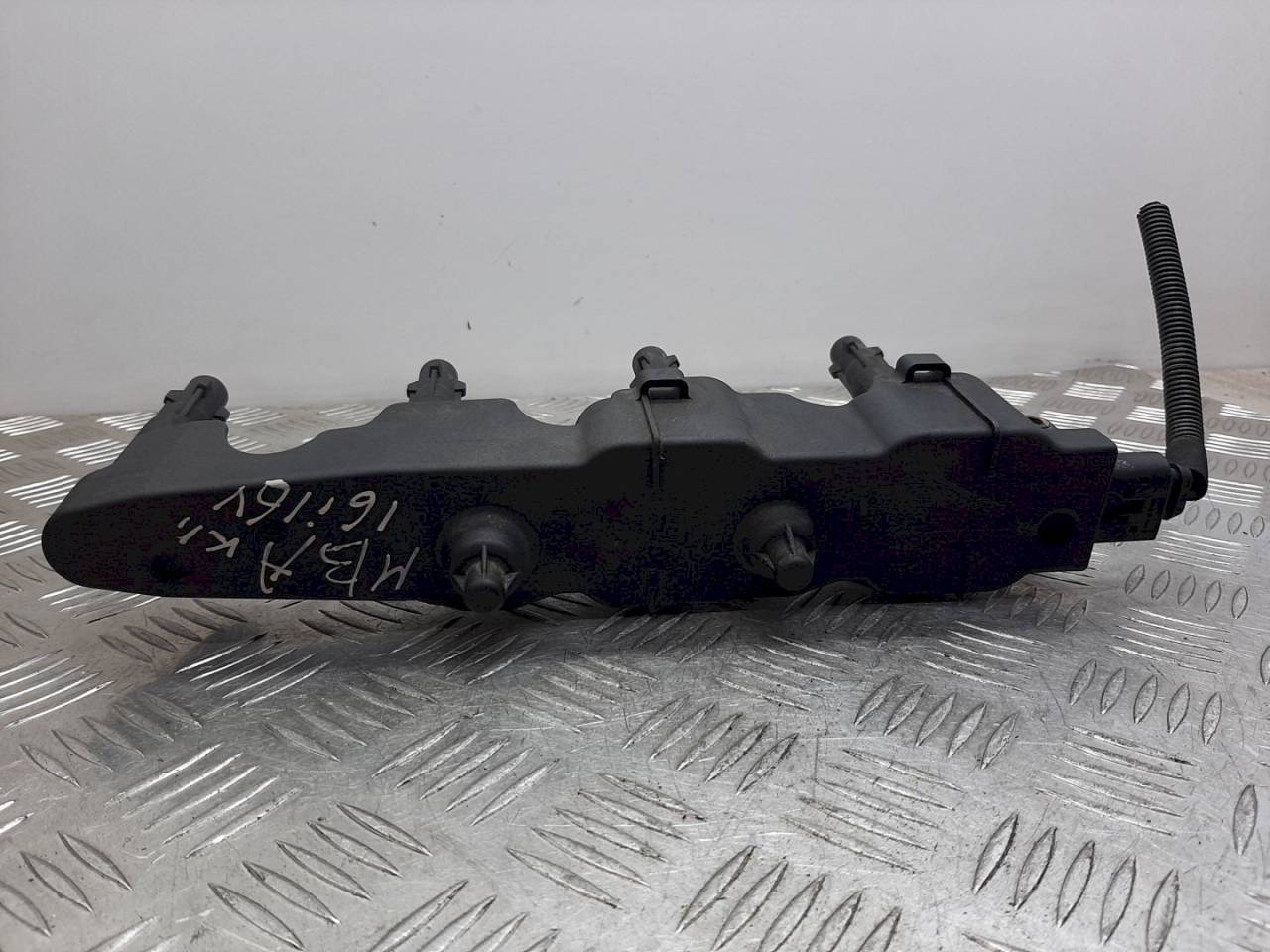 катушка зажигания Mercedes-Benz A-Класс W168 2001, 1.6 л., i, A0001582685 - фото №1